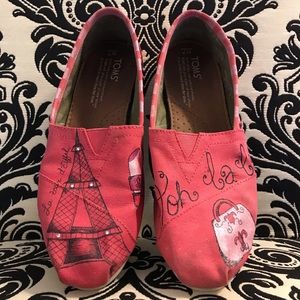 Toms canvas shoes